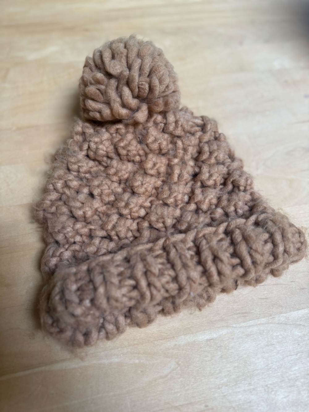Abercrombie & Fitch Thick Knit Pom-Pom Hat - Tan Brown